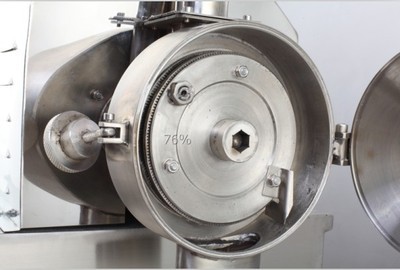 供應五谷養生店專用粉碎機 不銹鋼五谷雜糧磨粉機的全面介紹